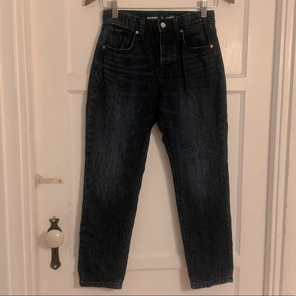 NWOT Old Navy jeans in “OG Straight” fit, dark wash, size 12. Button fly.